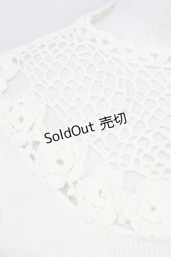 画像4: an another angelus / 花モチーフ切り替えニット  オフホワイト T-25-03-31-007-CA-TO-SA-ZT242 (4)