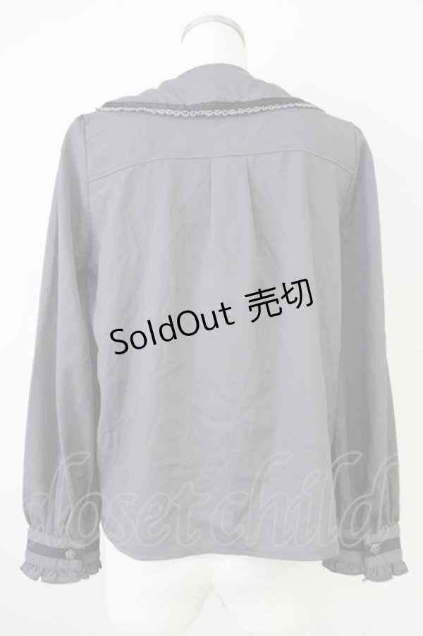 画像2: axes femme POETIQUE / 薔薇ブーケ刺繍入りブラウス  グレー T-25-04-21-014-AX-BL-SA-ZI (2)