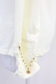 画像3: axes femme / パール付きハイネックカットソー  アイボリー T-25-05-16-008-AX-TO-SA-ZI (3)