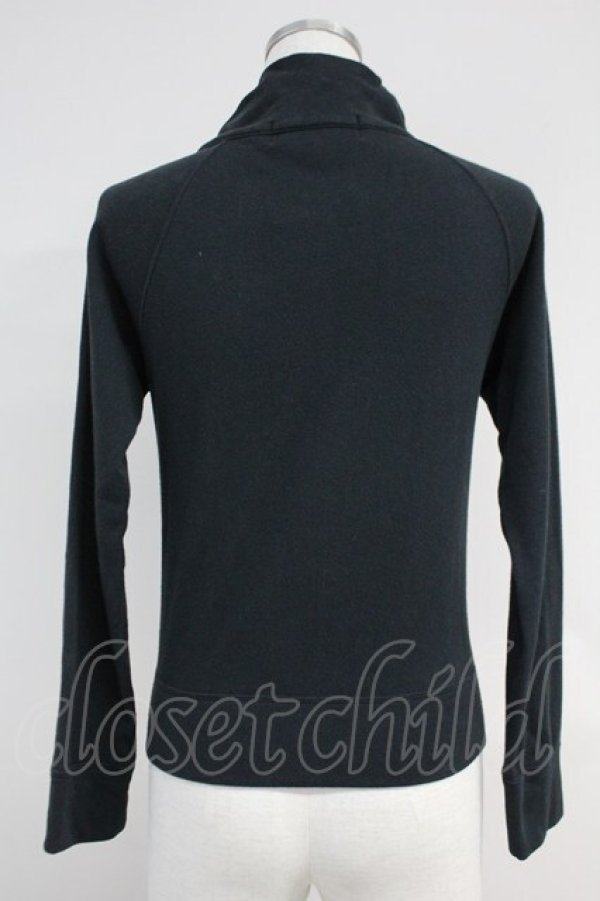 画像2: Jane Marple / JM刺繍ハイネックZIPトップス  黒 T-25-06-09-021-JM-TO-SA-ZT (2)