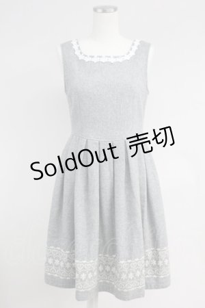 画像: Emily Temple cute / 裾刺繍プリーツジャンパースカート M グレー T-25-06-09-028-ET-OP-SA-ZT
