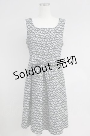 画像: Emily Temple cute / フラワー総柄ジャンパースカート  ブラック T-25-06-09-029-ET-OP-SA-ZT139