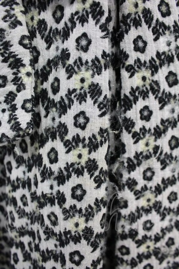 画像6: Emily Temple cute / フラワー総柄ジャンパースカート  ブラック T-25-06-09-029-ET-OP-SA-ZT139 (6)