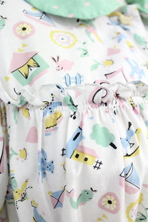 画像5: Jane Marple / おもちゃ総柄半袖ワンピース  白Ｘグリーン T-25-06-09-032-JM-OP-SA-ZT151 (5)