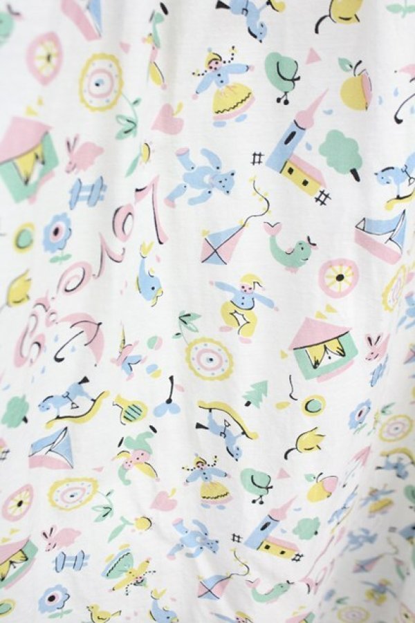 画像7: Jane Marple / おもちゃ総柄半袖ワンピース  白Ｘグリーン T-25-06-09-032-JM-OP-SA-ZT151 (7)