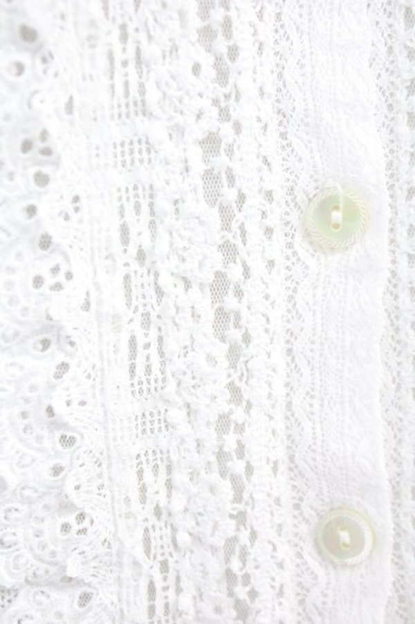 画像4: Jane Marple Dans Le Salon / フロントレース半袖カーディガン  グレーＸ白 T-25-06-09-008-JM-TO-SA-ZT018 (4)