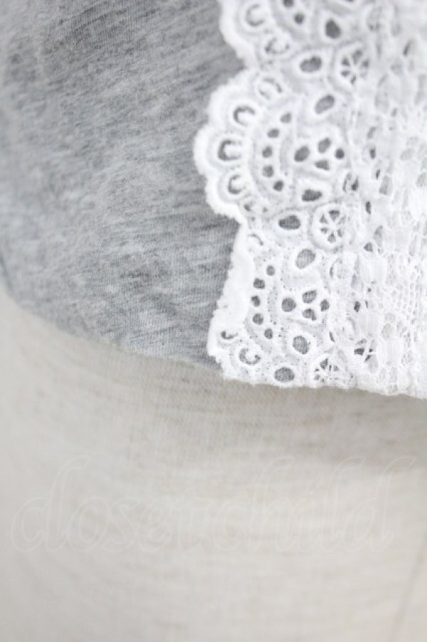 画像6: Jane Marple Dans Le Salon / フロントレース半袖カーディガン  グレーＸ白 T-25-06-09-008-JM-TO-SA-ZT018 (6)