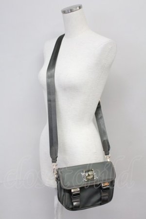 画像: NieR Clothing / VINTAGE KHAKIハイクオリティショルダーバッグ【ミニポーチ付き】  ヴィンテージカーキ T-25-06-27-009-PU-BG-IG-ZT