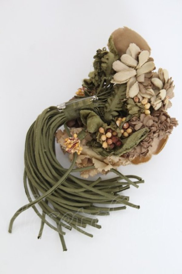 画像2: KANEKO ISAO / 花寄せコサージュ  ベージュ系 T-25-06-28-018-EL-AC-OW-ZT-K015 (2)