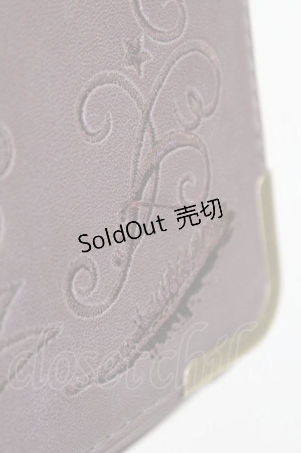 画像10: metamorphose / エンブレム刺繍ポシェット  ブラウン T-25-06-28-006-ME-BG-IG-ZT171 (10)