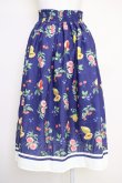 画像2: axes femme / ミックスフルーツ柄スカート M ネイビー T-25-07-05-014-AX-SK-SA-ZI (2)