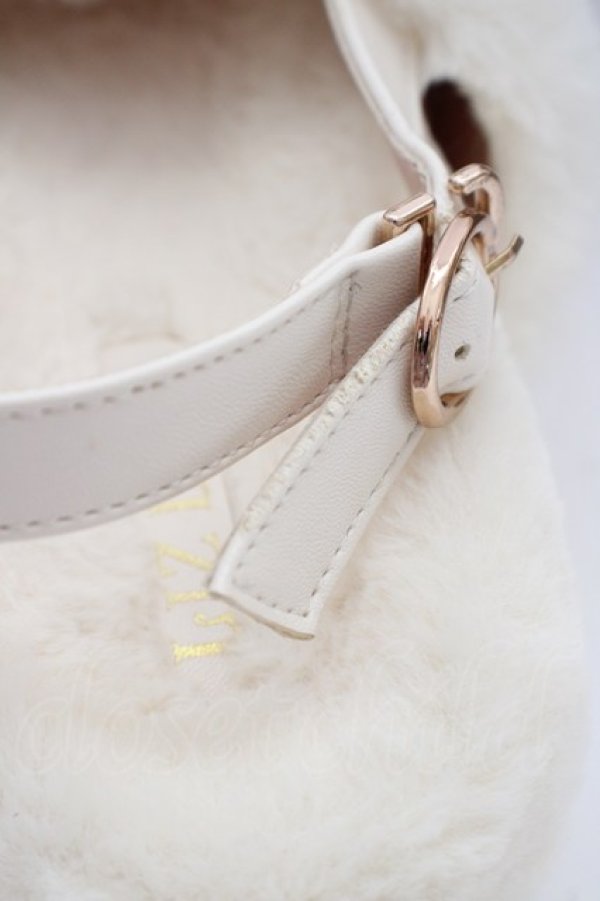 画像11: LIZ LISA / ファーサンダル M 白 T-25-07-08-036-LO-SH-SA-ZT286 (11)