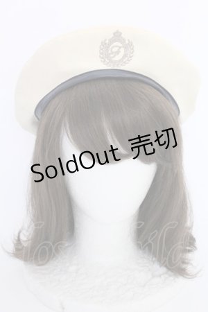 画像: Fi.n.t / エンブレム刺繍ベレー帽  アイボリー T-25-07-14-030-CA-AC-OW-ZT-K016