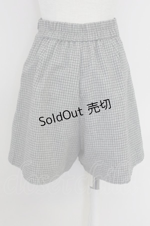 画像2: Fi.n.t / チェックハイウエストショートパンツ  グレー T-25-07-24-044-CA-PA-SA-ZI (2)