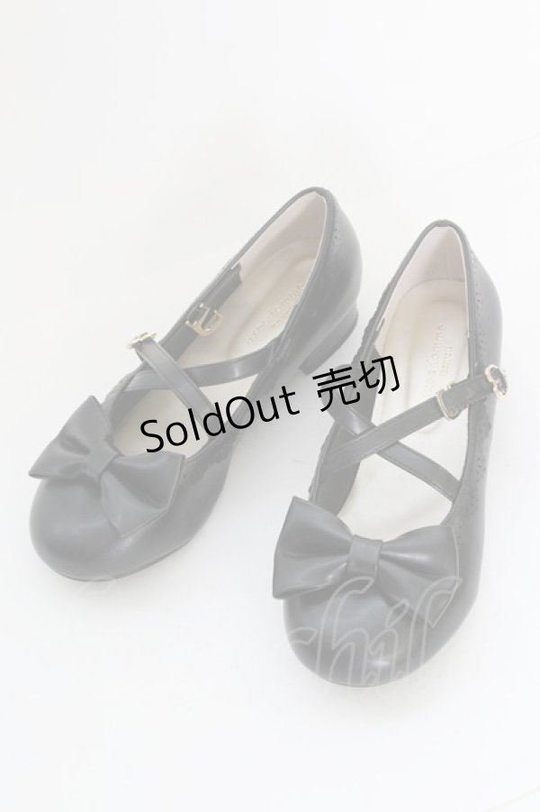 画像1: axes femme kawaii / クロスベルトリボンパンプス L ブラック T-25-07-29-034-AX-SH-SA-ZI (1)