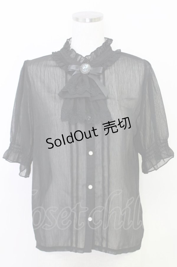 画像1: axes femme / カメオ×ジャボブローチ付ブラウス  ブラック T-25-07-31-011-AX-BL-SA-ZT074 (1)