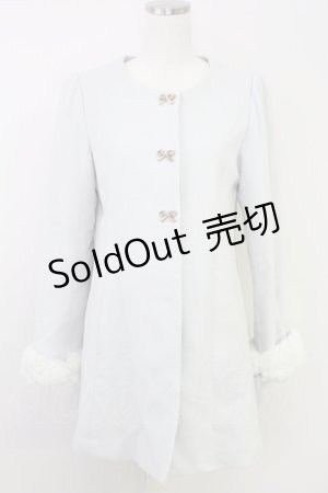 画像: LODISPOTTO / 3つリボン袖先ファーノーカラーコート  グレーＸゴールド T-25-07-31-002-LO-CO-SA-ZT-C002