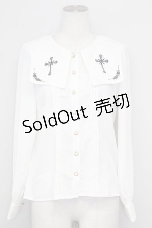 画像: Amavel / クロス刺繍スクエア襟ブラウス  白Ｘ黒 T-25-08-27-001-CA-BL-SA-ZT