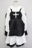 画像1: Luna Planetarium(海外ロリータブランド) / クロスエプロン付きワンピース  白Ｘ黒 T-25-08-30-027-LO-CO-SA-ZI (1)