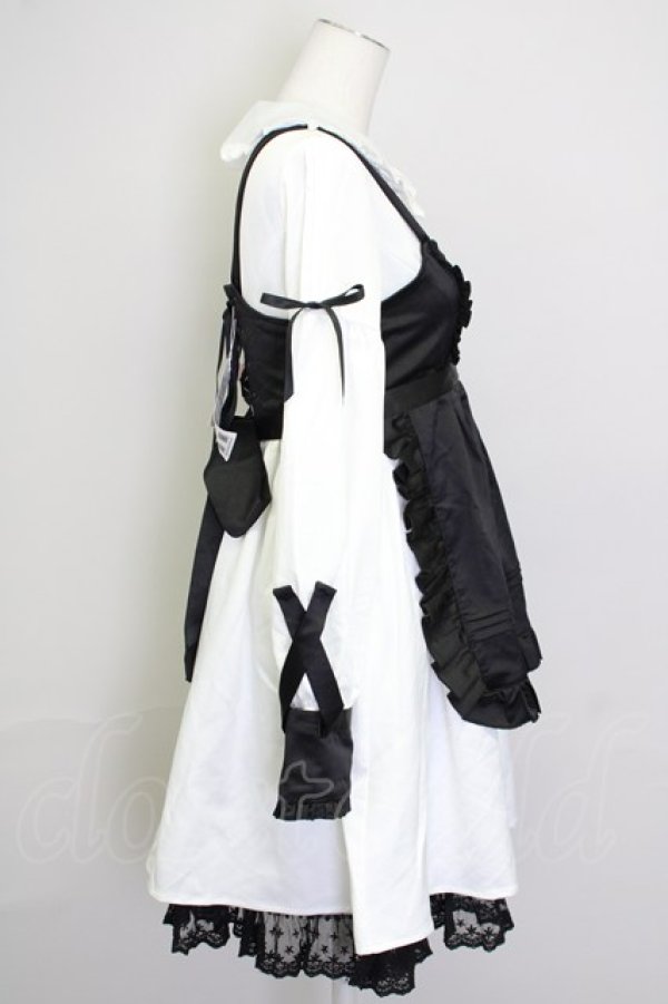 画像3: Luna Planetarium(海外ロリータブランド) / クロスエプロン付きワンピース  白Ｘ黒 T-25-08-30-027-LO-CO-SA-ZI (3)