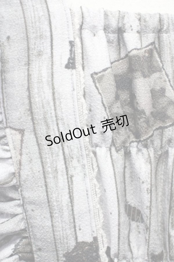 画像7: ALICE and the PIRATES / Quiet toys room〜あの子と遊んだあの日々を〜柄ジャンパースカートI  グレー×紺 T-25-09-10-022-PA-OP-SA-ZI (7)