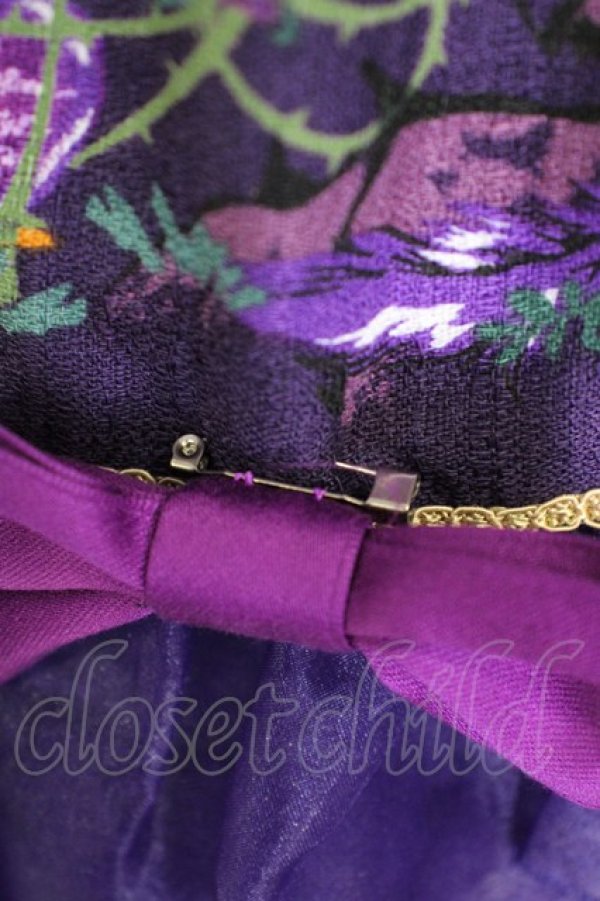 画像14: metamorphose / 魔女の森フリルジャンパースカート  バイオレット T-25-09-10-027-ME-OP-SA-ZI (14)