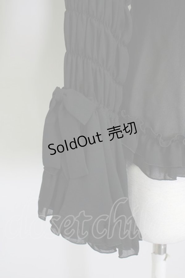 画像4: metamorphose / 立ち襟シフォンラッパ袖ブラウス  黒 T-25-09-10-008-ME-BL-SA-ZI (4)