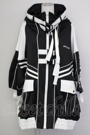 画像: REFLEM / サイバー切り替えボリュームネック半袖ジャージパーカー  黒Ｘ白 T-25-09-10-009-PU-TO-SA-ZT