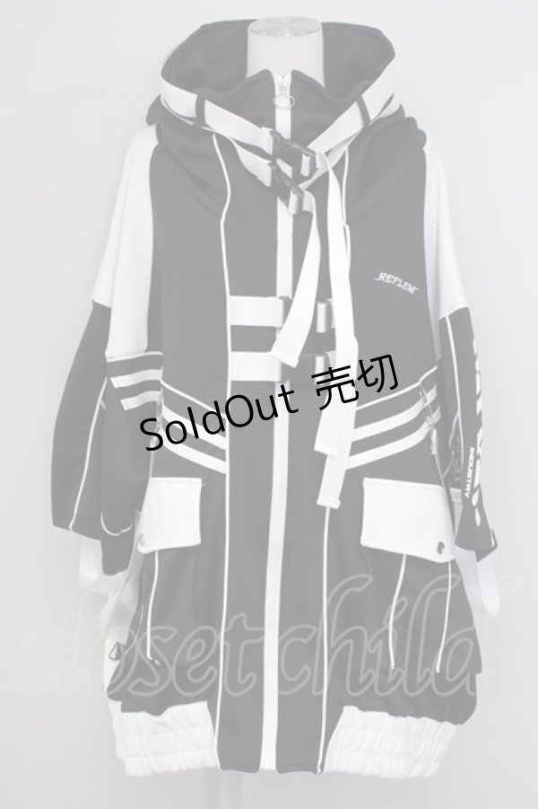 画像1: REFLEM / サイバー切り替えボリュームネック半袖ジャージパーカー  黒Ｘ白 T-25-09-10-009-PU-TO-SA-ZI (1)