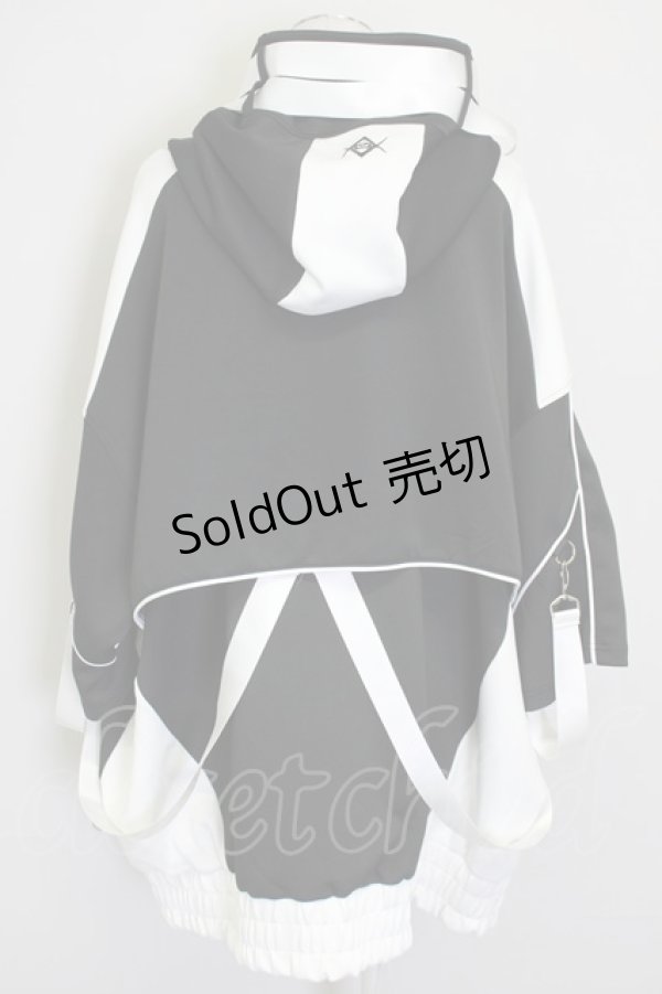 画像2: REFLEM / サイバー切り替えボリュームネック半袖ジャージパーカー  黒Ｘ白 T-25-09-10-009-PU-TO-SA-ZI (2)