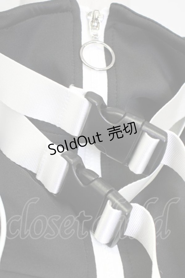 画像4: REFLEM / サイバー切り替えボリュームネック半袖ジャージパーカー  黒Ｘ白 T-25-09-10-009-PU-TO-SA-ZI (4)