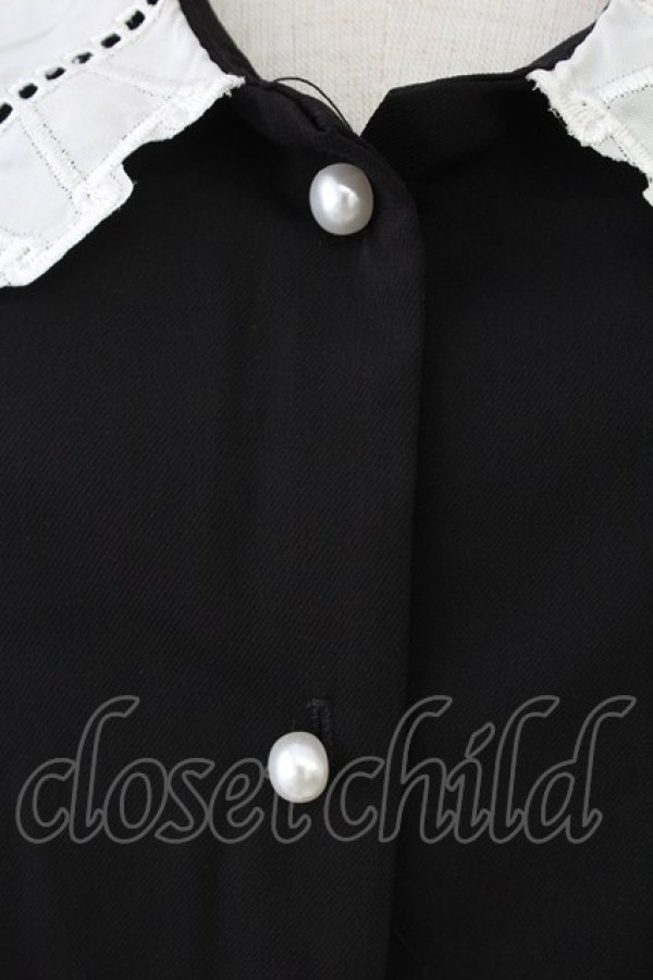 画像4: axes femme POETIQUE / レース襟ブラウス M 黒Ｘ白 T-25-09-21-017-AX-BL-SA-ZT513 (4)