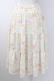 画像2: Fi.n.t / フラワーガーデン柄ティアードスカート  グリーン T-25-09-24-015-CA-SK-SA-ZT423 (2)