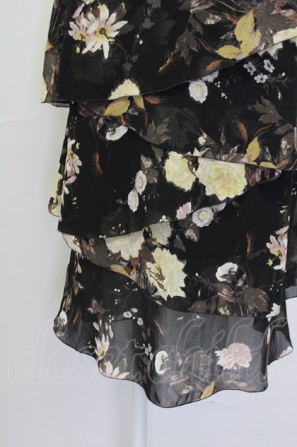 画像4: INGEBORG / 互い違いフリルスカート L ブラック T-25-09-26-029-LO-SK-SA-ZT439 (4)