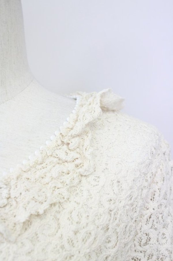 画像3: INGEBORG / 胸元フラワーモチーフレースワンピース 11 アイボリー T-25-09-26-004-LO-OP-SA-ZT443 (3)