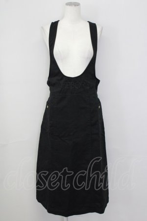 画像: INGEBORG / ロゴ刺繍ジャンパースカート  ブラック T-25-09-26-008-LO-OP-SA-ZT