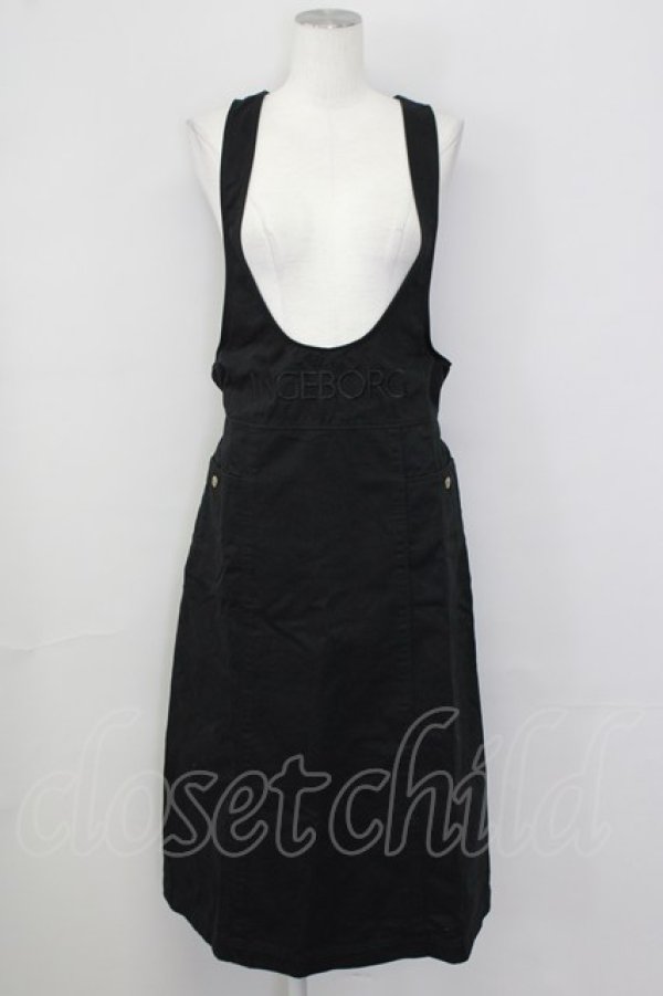 画像1: INGEBORG / ロゴ刺繍ジャンパースカート  ブラック T-25-09-26-008-LO-OP-SA-ZT443 (1)