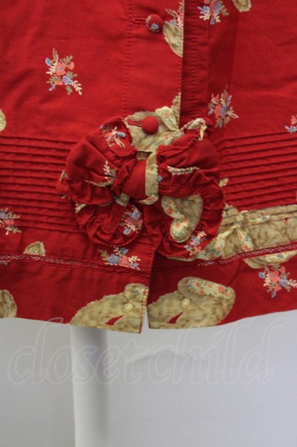 画像4: PINK HOUSE / うさぎぬいぐるみ柄前開きスカート  レッド T-25-09-26-014-LO-SK-SA-ZT442 (4)