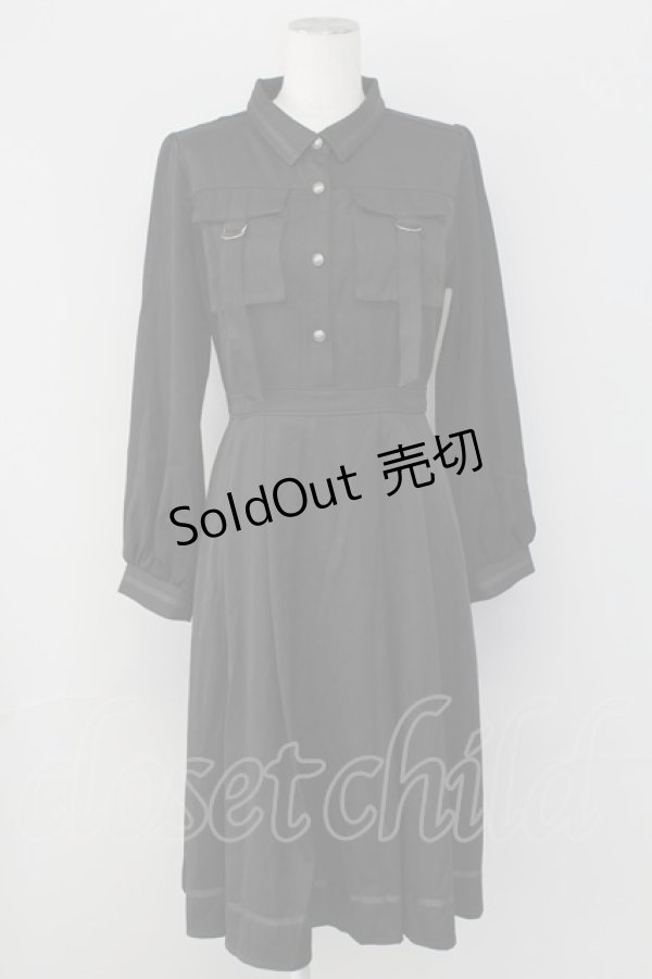 画像1: axes femme / カーゴポケットミリタリーワンピース  黒 T-25-09-27-012-AX-OP-SA-ZI (1)