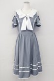 画像1: axes femme kawaii / オフショルセーラーワンピース  ブルーグレー T-25-09-27-021-AX-OP-SA-ZI (1)