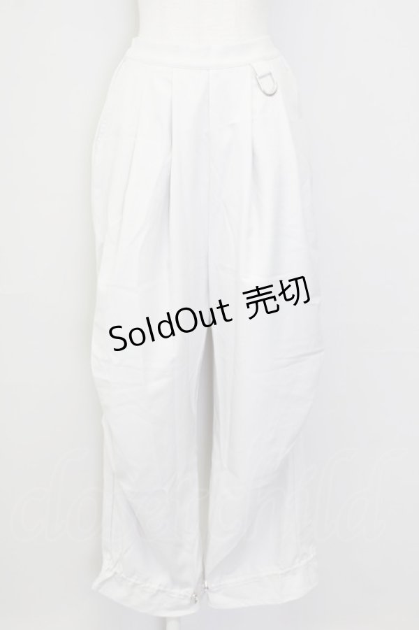 画像1: axes femme / タック入ボリュームパンツ  ホワイト T-25-09-28-009-AX-SK-SA-ZT435 (1)