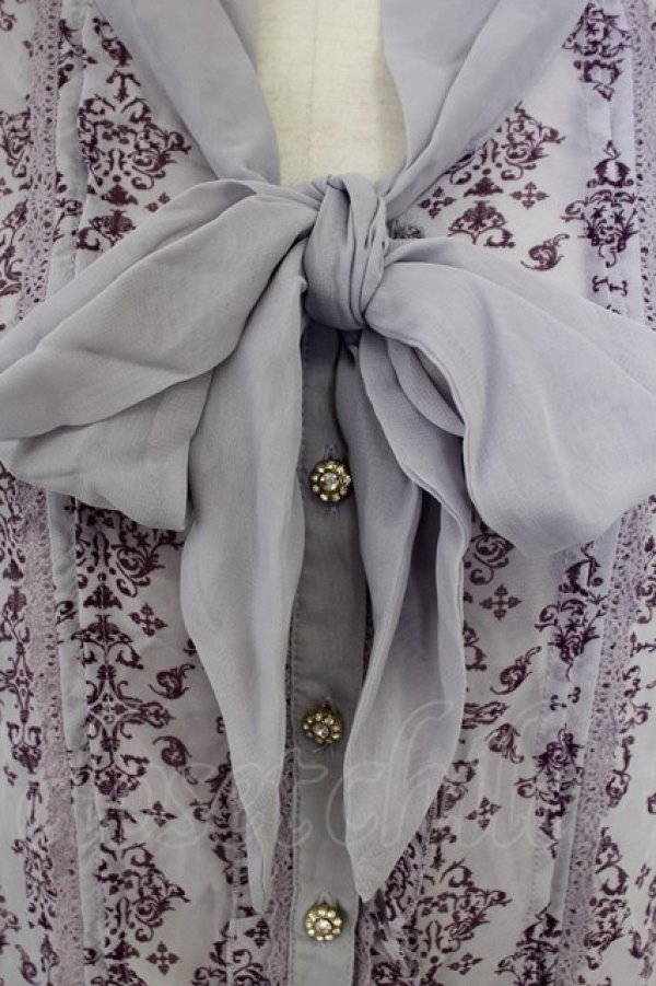 画像4: axes femme / オーナメント柄ブラウス  ラベンダー T-25-10-01-011-AX-BL-HS-ZT522 (4)