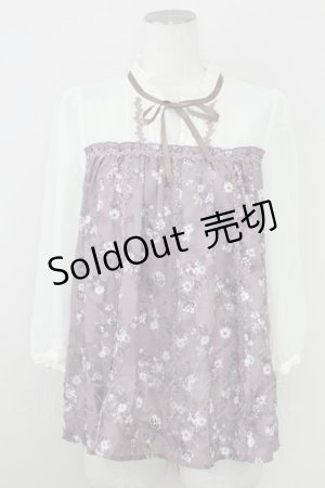 画像: axes femme / 花柄切替シフォントップス  パープルｘオフ T-25-10-01-015-AX-TO-HS-ZS