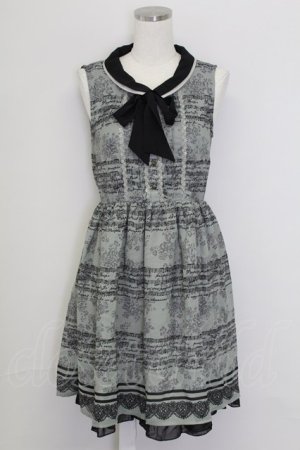 画像: axes femme / 音符柄シフォンワンピース  グリーン T-25-10-02-004-AX-OP-HR-ZS