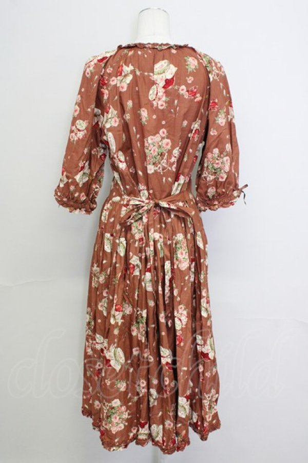 画像2: PINK HOUSE / ローズじゃむびんプリントミディワンピース  ブラウン T-25-10-10-034-LO-OP-SA-ZT122 (2)