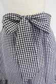 画像3: axes femme POETIQUE / リボン付バックフリルスカート  黒Ｘ白 T-25-10-16-009-AX-SK-SA-ZI (3)