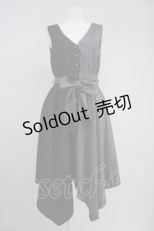 画像: axes femme POETIQUE / 2カラー切替ジャンパースカート  黒Ｘグレ T-25-10-19-037-AX-OP-SA-ZI