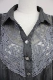 画像4: axes femme / モチーフレース使い楊柳チュニック  グレー T-25-10-19-013-AX-TO-SA-ZI (4)