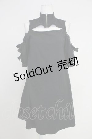 画像: Ank Rouge / ZIPハイネックオフショルワンピース  黒 T-25-10-30-034-CA-OP-SA-ZI