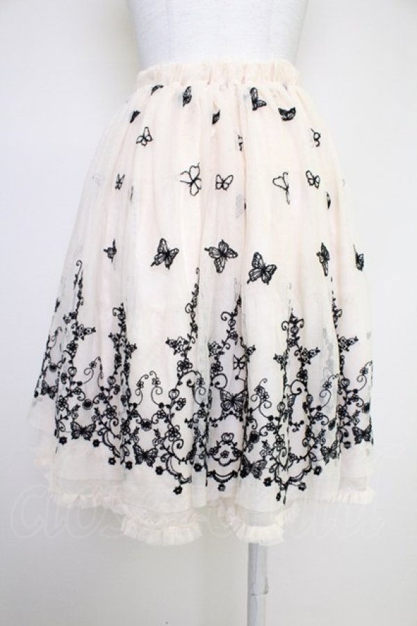 画像2: axes femme / 蝶々刺繍チュールスカート  アイボリーＸ黒 T-25-10-30-035-AX-SK-SA-ZT (2)